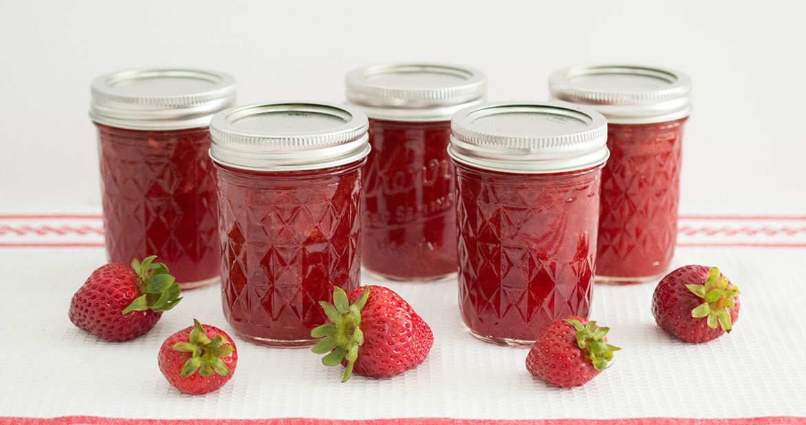 Low-Sugar Strawberry Jam