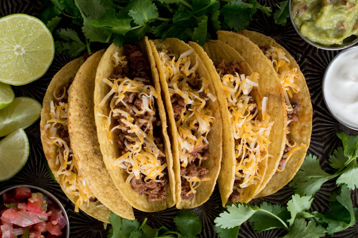 https://foodlove.com/wp-content/uploads/2017/11/Ground-Beef-Tacos-6.jpg