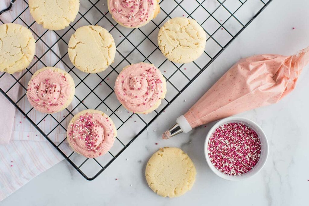  Amish Sugar Cookies with Strawberry Cream Cheese Frosting