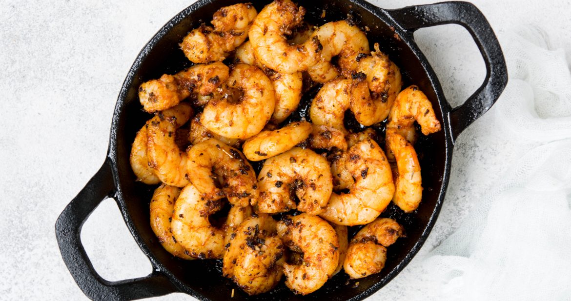 https://foodlove.com/wp-content/uploads/2020/07/Cooking-shrimps-1170x617.jpg